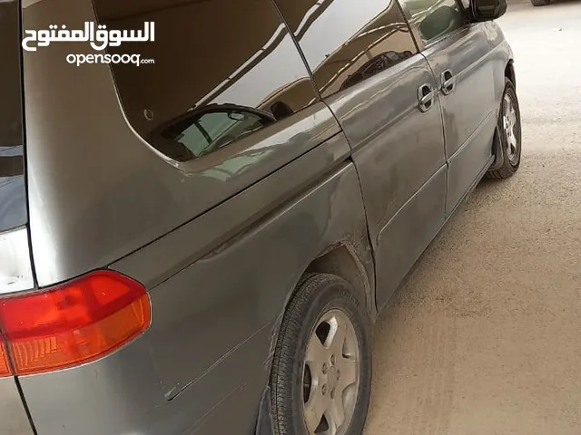 Used Honda CR-V in Al Riyadh