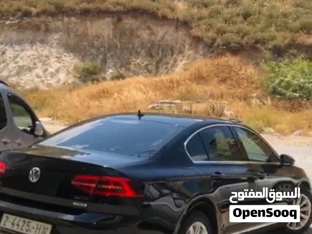 فلكس فاجن B8
