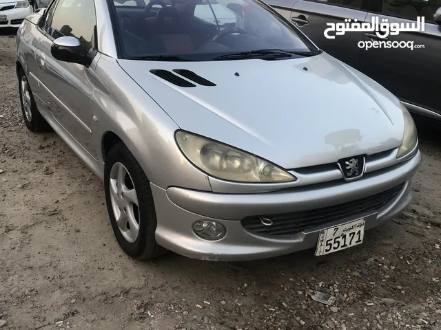 للبيع بيجو 206 كشف موديل 203 فضي الداخل جلد أحمر فل اتوماتيك