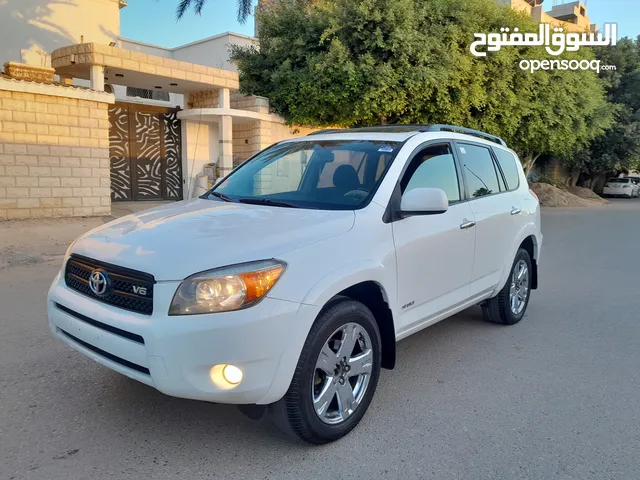 Used Toyota RAV 4 in Tripoli