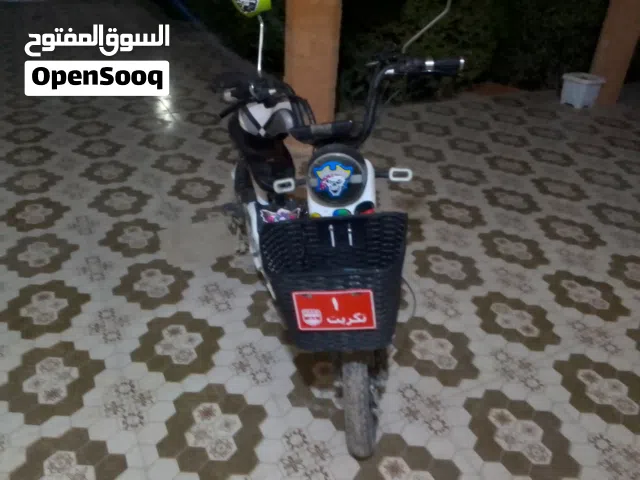 دراجه  كهربائيه بيع او وراوس