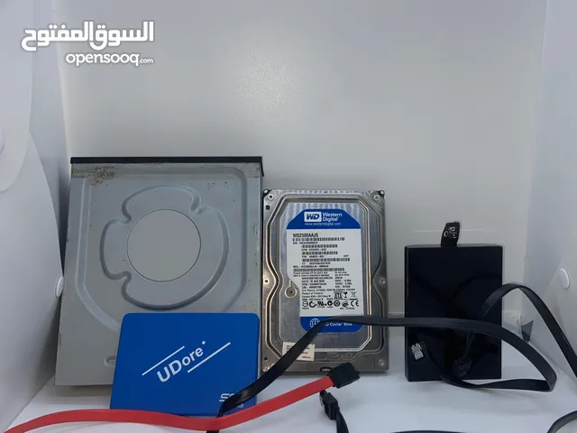 هاردين وقارئ cd مع سلك SATA مجانا مع كل واحد