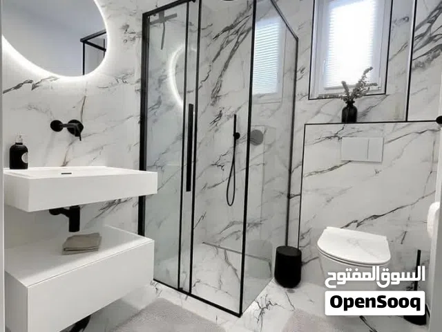 فني صحي لجميع الاعمال الصحيه والعازل والسيراميك بافضل الاسعار جميع مناطق الكويت علي مدار 24 ساعه