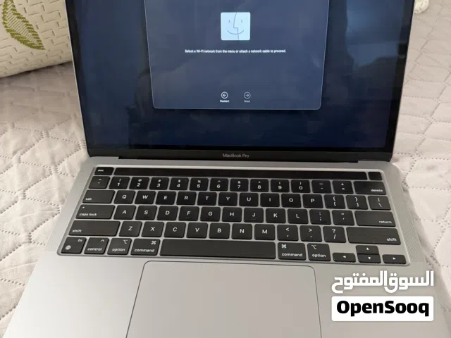 MacBook pro m2 8gb ram 256gb memory  بسعر حرق