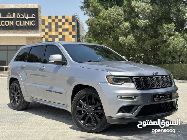 GRAND CHEROKEE OVER LAND V8 TOP OPTION EXCELLENT CONDITION