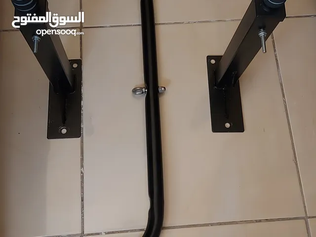 عقلة حائط .