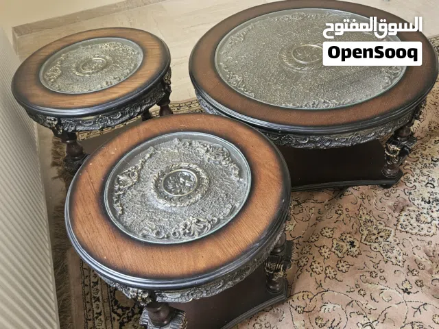 طاولات وسط لغرفة الجلوس