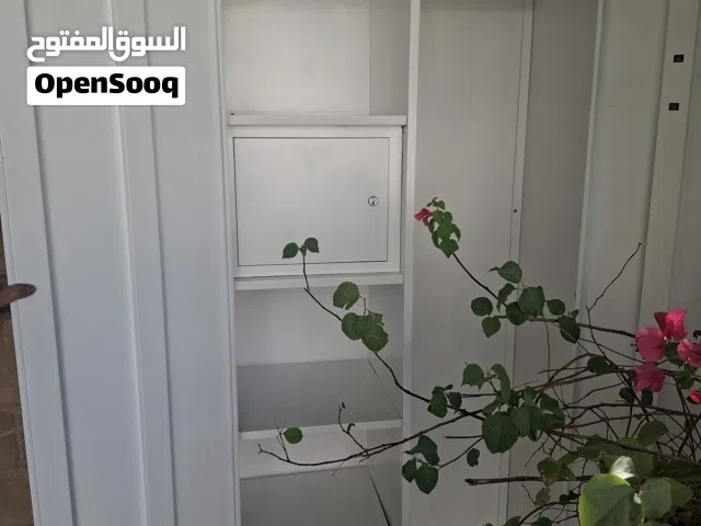 أغراض للبيع