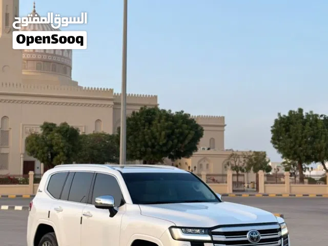 2022 تويوتا لاند كروزر VXR