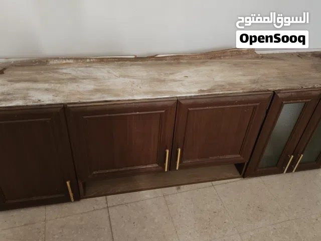 دولاب شبه نضيف للبيع