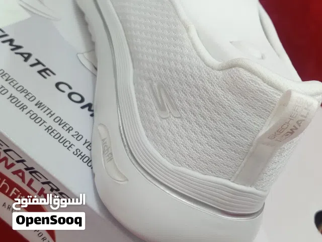 جوتي سكيتشر الأصلي مقاس 41 مناسب للدوام والرياضة والاستخدام اليومي