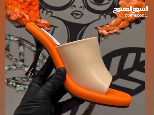 احذية مستعمل قليل (جودة عالية) . لايوجد تبديل ولا ترجيع