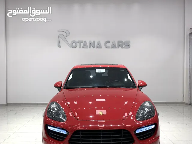 PORSCHE CAyenne GTS
