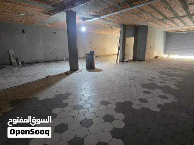 صالة عالرئيسي للايجار بتاجوراء الوسط