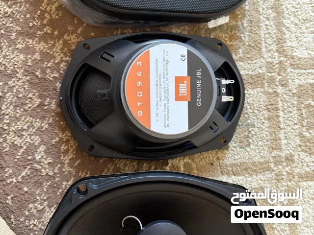 سماعات JBL