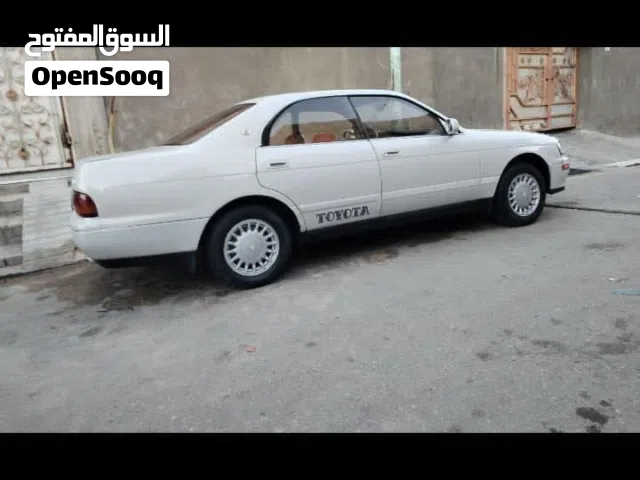 1996 تويوتا كامري LUX