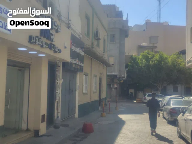 محل هواتف للبيع شارع المدار عتبه اسمه مركز المرسى