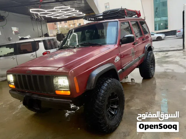 2000 جيب شيروكى Sport
