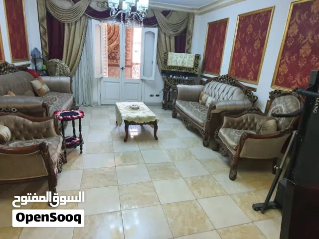 كاش مباشر من خلال المالك شقة موقع ترام فلمنج وشارع ابو قير 7 مليون و 250 الف جنية