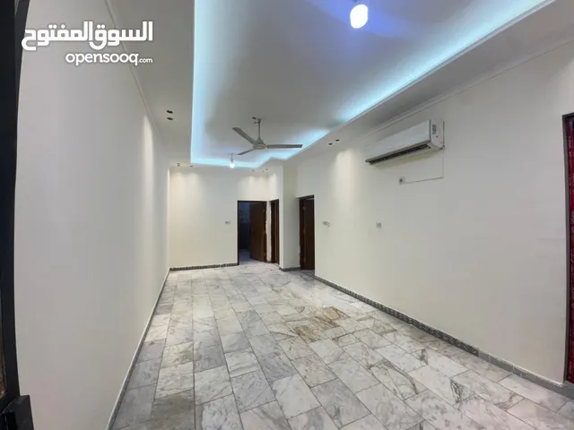 شقة للايجار ساحة الواثق