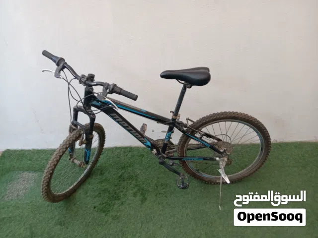 دراجه هوائية للبيع لعمر عشر سنين