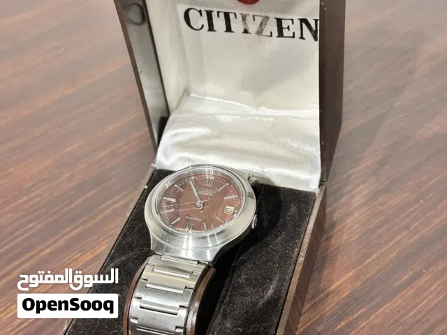 ساعه سيتزين قطعه فنيه نادره تعود الى ايام السبعينات والثمانينات بسعر منافس