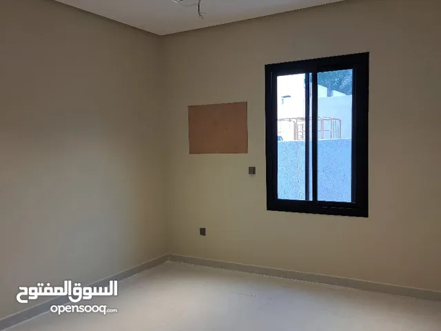 160 m2 4 Bedrooms Apartments for Rent in Al Madinah Al Aridh