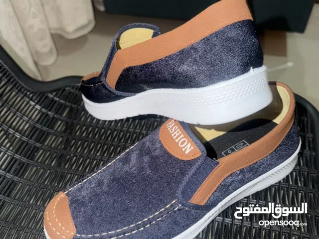 Comfortable men's shoes, high quality. Size 41? Reason for selling: Not my size.