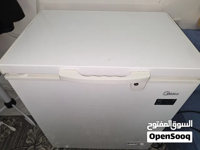 للبيع ديب فريزر ميديا (Midea) بحالة ممتازة