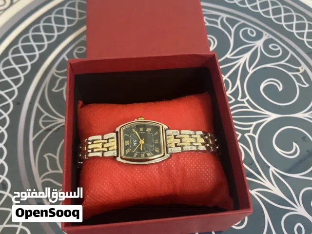 ساعات نسائية