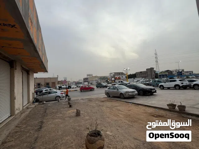 ارض وهنقر ايجار واستثمار ف جزيرة النصب التذكري ع الرئيسي