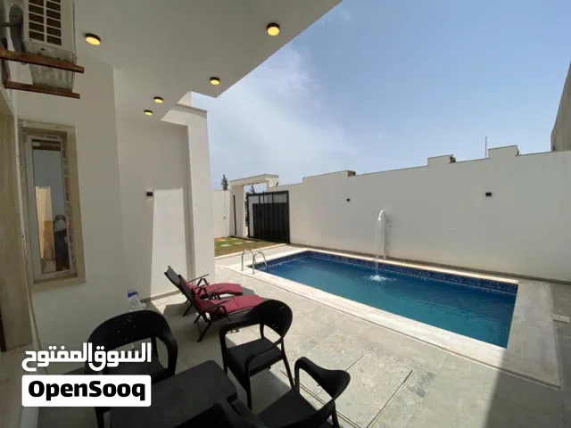 2 Bedrooms Farms for Sale in Tripoli Al-Baesh