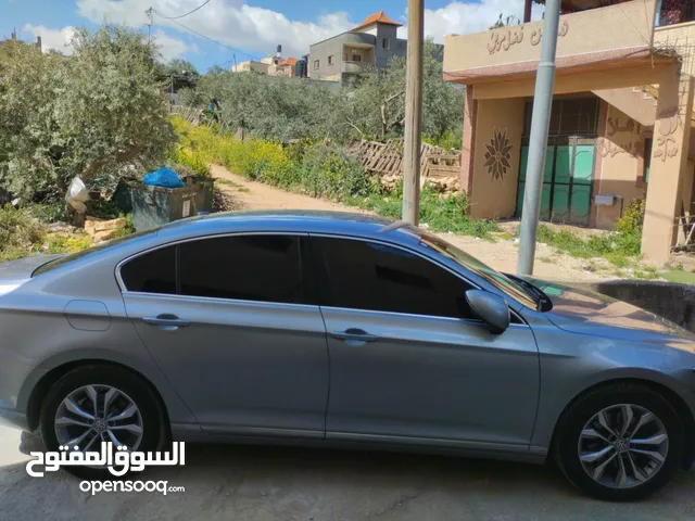 باسات موديل