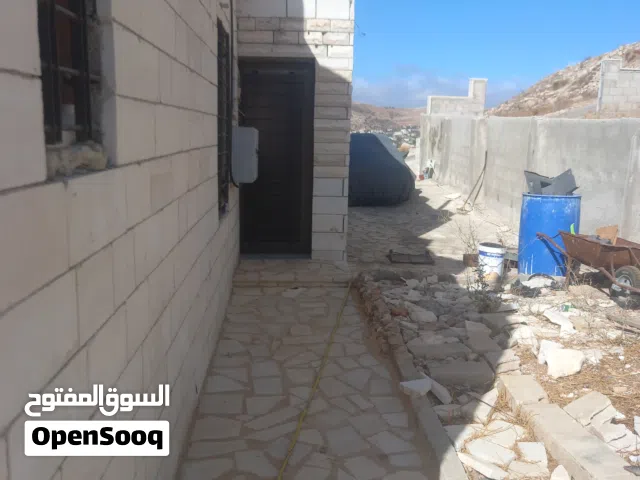 منزل طابقين للبيع السرو الشمالي أربعة واجهات حجر