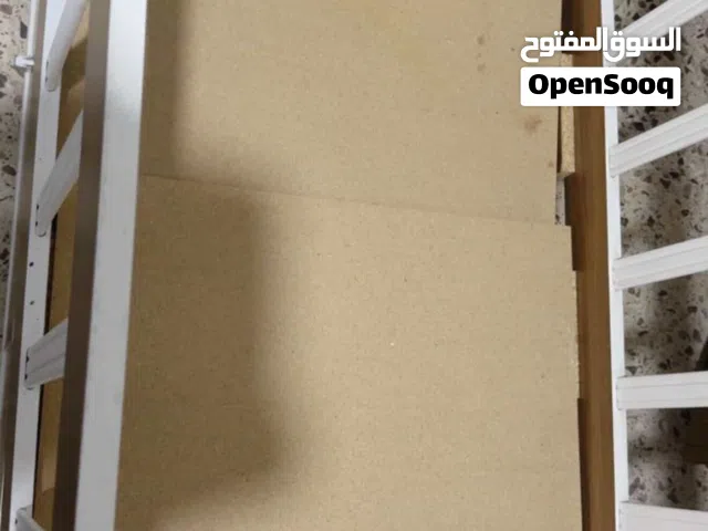 سرير جرباية اطفال من عمر اشهر الى اربع سنوات مستعملة