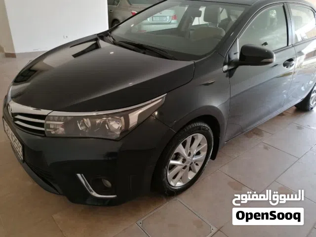 2014 Toyota Corolla Standard
