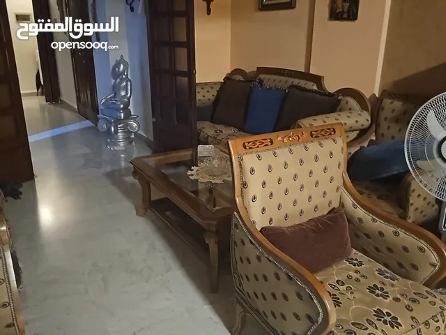 غرفه جلوس طالون حفر