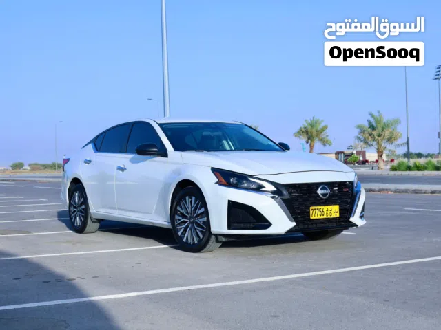 2025 نيسان التيما SV