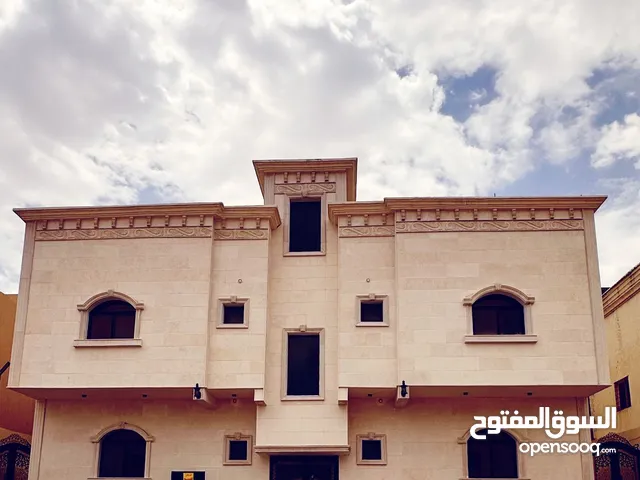 135 m2 4 Bedrooms Apartments for Sale in Dammam King Fahd Suburb