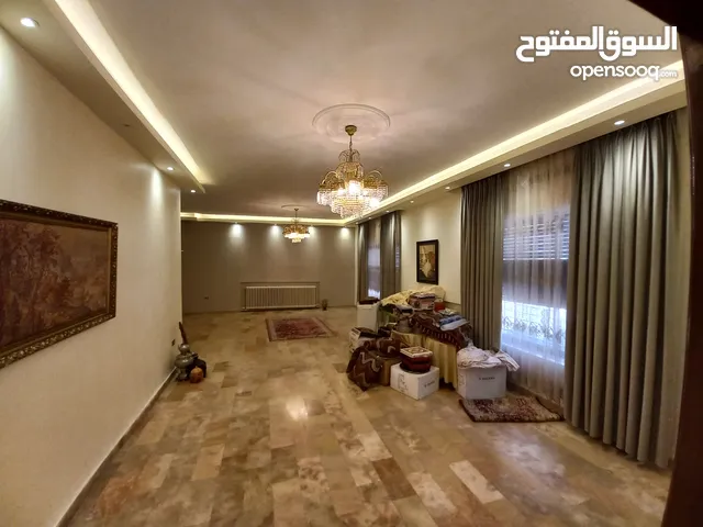 400 m2 5 Bedrooms Apartments for Rent in Amman Shmaisani