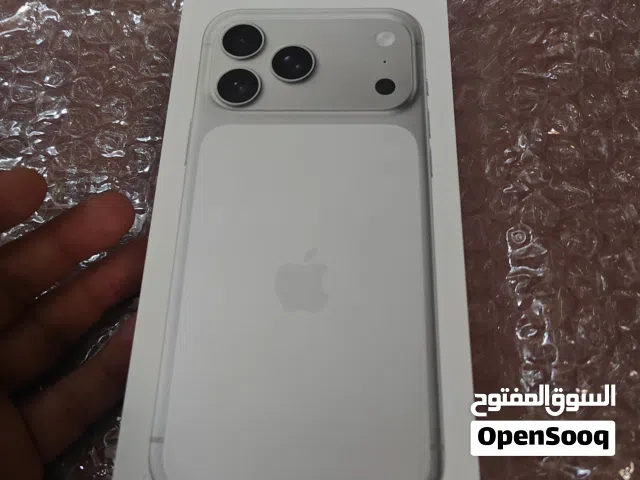 Apple iPhone 17 Pro Max 512 GB in Al Ain