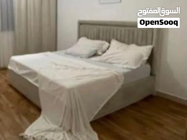 سرير كنك مع مرتبه طبيه King bed with mattress medical