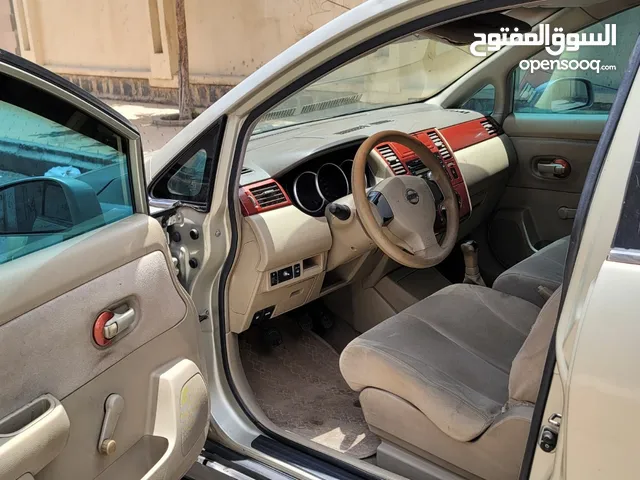 Used Nissan Tiida in Sana'a