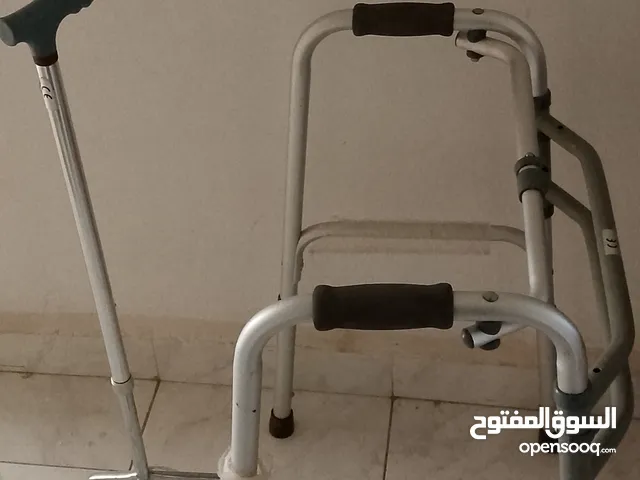 عكازة و مشاية مستعمل للبيع