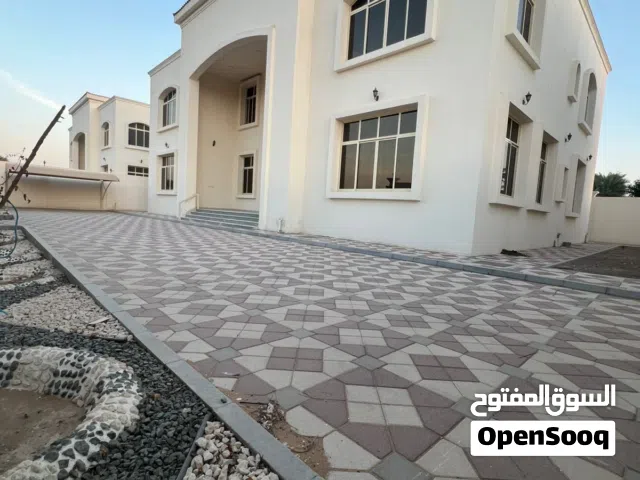 150 m2 More than 6 bedrooms Villa for Sale in Al Ain Al Khabisi
