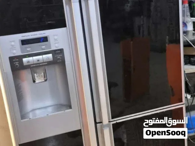 ثلاجه هتاشي للبيع عاطله