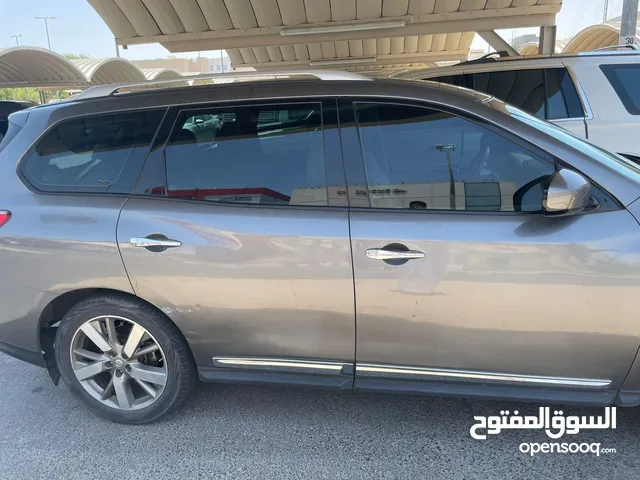 باثفايندر 2015 ماشي 180 الف شرط الفحص كامل المواصفات مالك اول تم البيع - انباعت السيارة - مباع