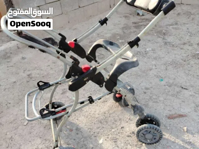 هيكل عربانه قوي محتاج فقط مفرش  عجلات قويه تطبك  عادي وعجلاتها قويه
