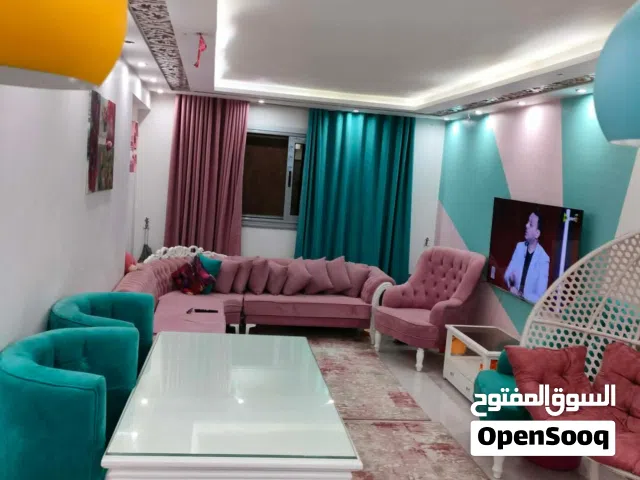 شقة سكنية ...