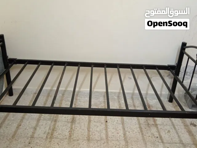 سرير حديد للبيع